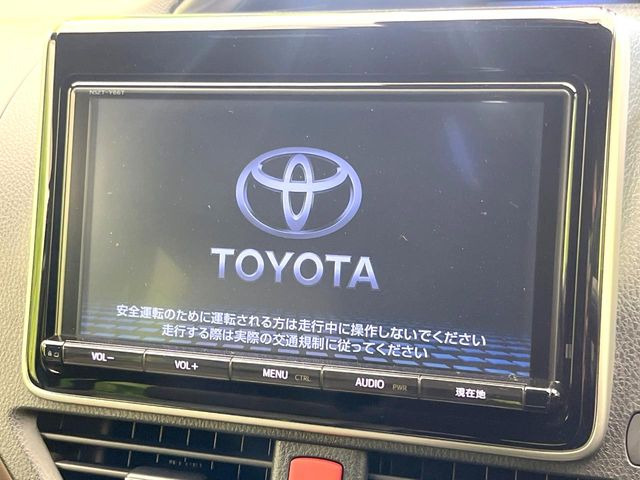 エスクァイア2.0 Gi プレミアムパッケージ