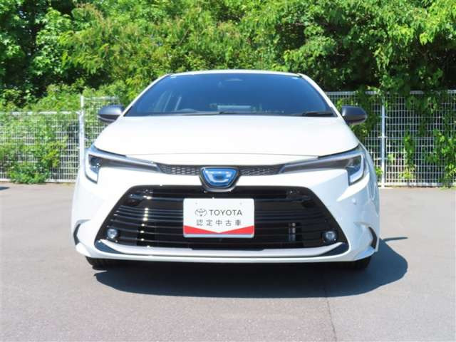 カローラツーリング1.8 ハイブリッド W×B