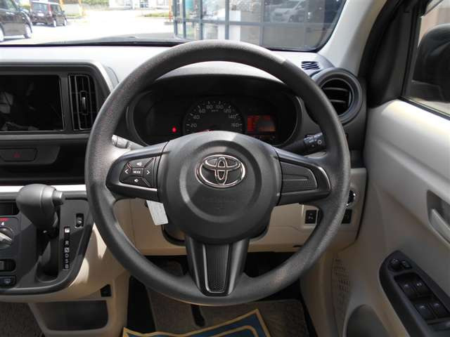パッソ1.0 X 4WD