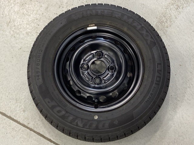 N-VANファン ターボ 4WD