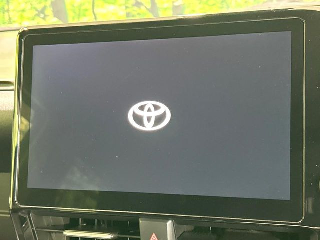 �y10.5�C���` �f�B�X�v���C�I�[�f�B�I�z���ʂ̃f�B�X�v���C��AppleCarPlay��AndroidAuto�����p�\�B�傫�ȉ�ʂŃX�}�z�i�r�A�v���������p���������܂���