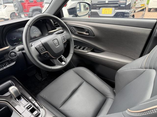 クラウンクロスオーバー2.4 RS ランドスケープ E-Four advanced 4WD