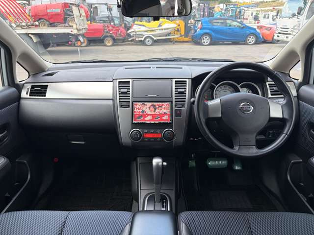 ティーダ1.5 15M FOUR 4WD