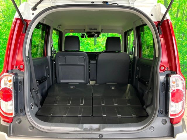 普段のお買い物や通勤、送迎等に十分な荷室スペースを確保しております。セカンドシートを倒すと、大きな荷物の積載も可能です♪