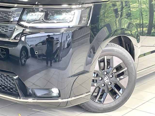 �yLED�w�b�h���C�g�z���V����ԑ��s�����ǍD�Ȏ��E���m�ۂ����S���ĉ^�]�ł��鍂�P�xLED�w�b�h���C�g�𑕔�!�_�����x�������A����d�͂��}�����Ă��܂��B
