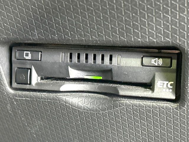 【ETC】高速道路の料金所をストレスなく通過!話題のスポットやサービスエリアに多い「スマートIC」利用時は必須のアイテムです。当店でセットアップを実施、ご納車当日からすぐにご利用いただけます!