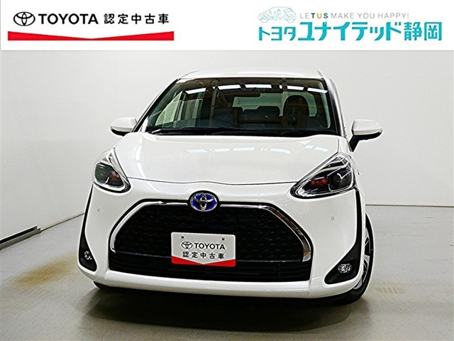 シエンタハイブリッド 1.5 G クエロ