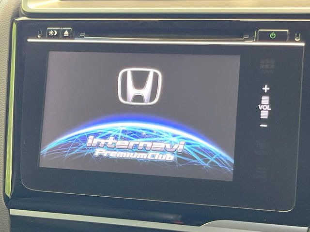 フィット1.5 ハイブリッド Lパッケージ