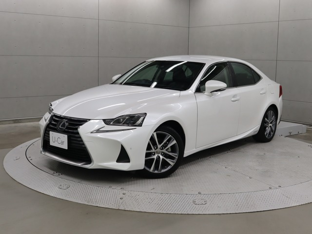 IS300h バージョンL