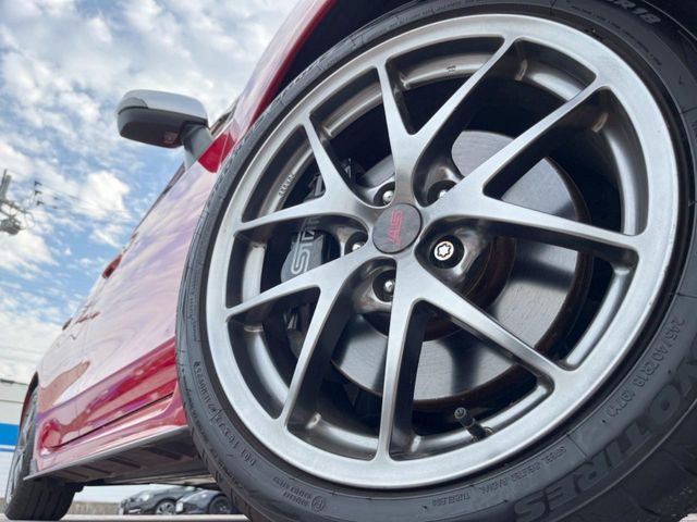 �y�O���[�h��pBBS18�C���`�A���~�z�C�[���zBBS�̒b�������A���~�z�C�[���𑕒����Ă���܂��B�e��ЊO�A���~�z�C�[����A�X�^�b�h���X�^�C�����戵�����Ă���܂��B���񂲑��k����������