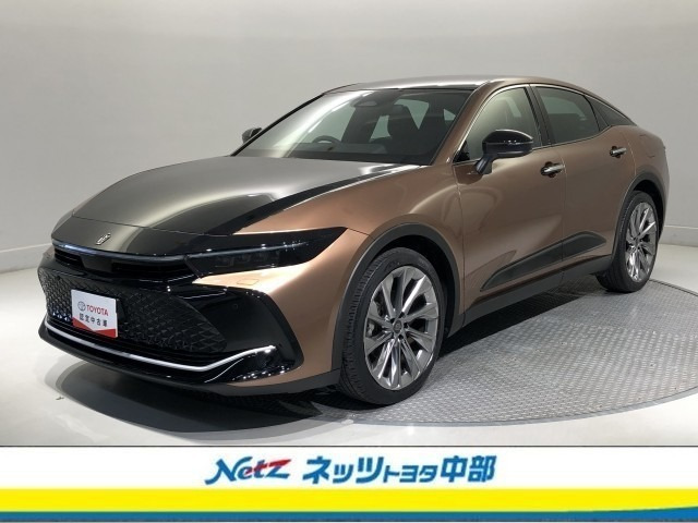 クラウンクロスオーバー2.5 G アドバンスト レザー パッケージ E-Four 4WD