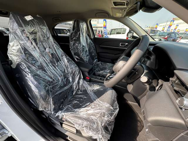 ☆展示場には高品質の中古車や新車が勢揃いです☆展示台数100台の大型展示場へ是非ご来店ください☆