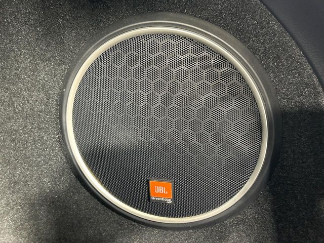 �yJBL�T�E���h�V�X�e���t�������i�r�z�[���̃i�r�@�\�͂������A���x�ȃ`���[�j���O�\�͂����ڂ���Ă���A�������ȉ��y�����y���݂��������܂���