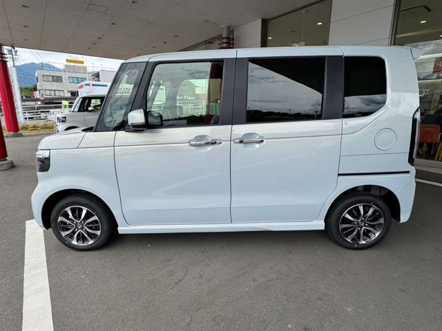 N-BOX
