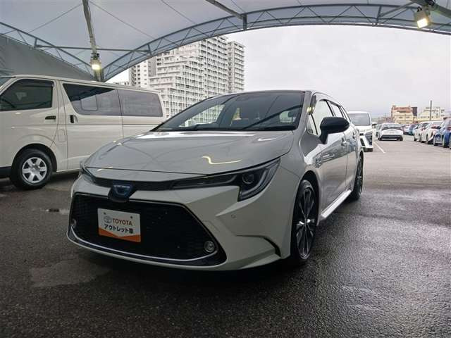 カローラツーリング1.8 ハイブリッド W×B