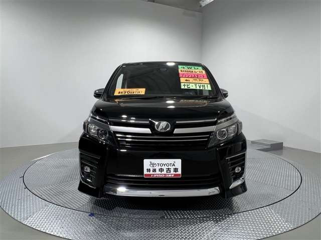 ヴォクシー2.0 ZS 煌II 4WD