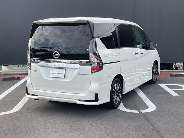 セレナ1.2 e-POWER ハイウェイスターG