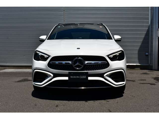 GLAクラスGLA200 d 4マチック アーバン スターズ 4WD