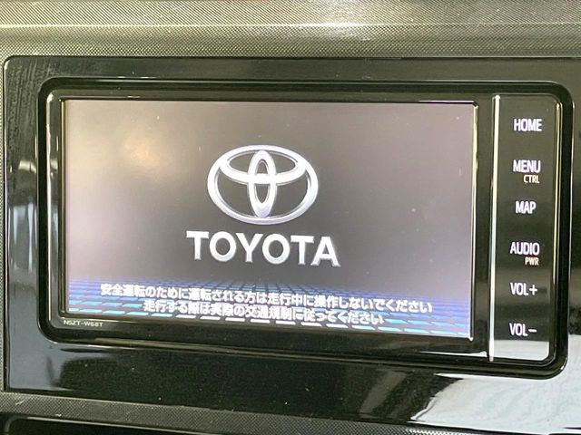 �y�����i�r�z�l�C�̏����i�r�𑕔����Ă���܂��B�i�r�̎g���₷���͂������A�I�[�f�B�I�@�\���[��!�L�����v�◷�s�͂������A�ʋ΂┃�����ȂǕ��i�̃h���C�u���y�����Ȃ�͂���