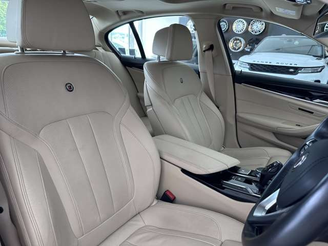 ���ЂɂāA�����N���[�j���O�����{���Ă���܂��̂ŋC�����悭����肢�������܂��B