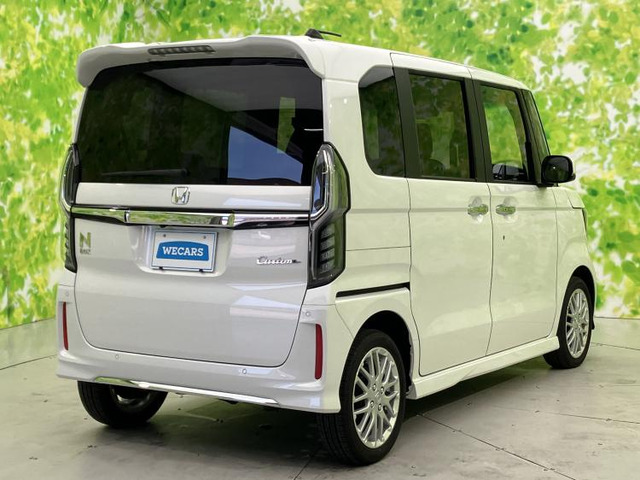 N-BOXカスタムL ターボ 4WD