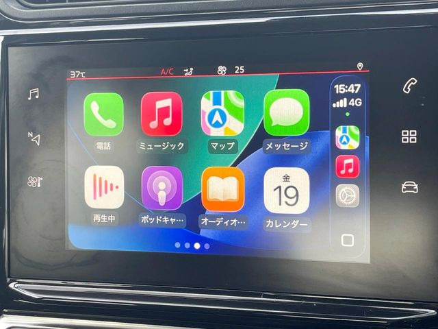 ��Apple Car Play:�X�}�z�Ƃ̗L���ڑ��ŁA�i�r�E�I�[�f�B�I�Đ��ȂǃX�}�z�̃A�v���@�\����ʂł��g����֗��@�\�ł�!