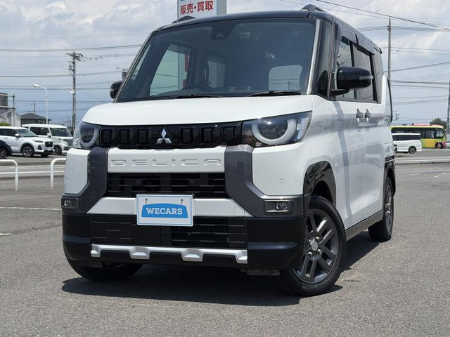 デリカミニT プレミアム 4WD