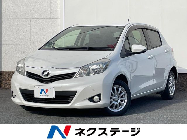 ヴィッツ1.3 F スマイルエディション