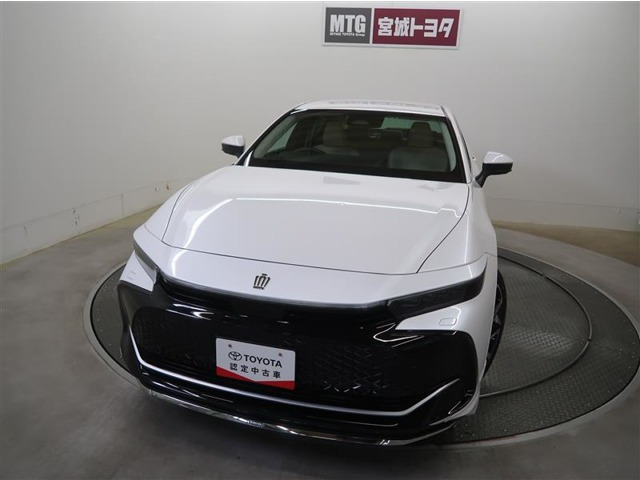 クラウンクロスオーバー2.5 G アドバンスト レザー パッケージ E-Four 4WD