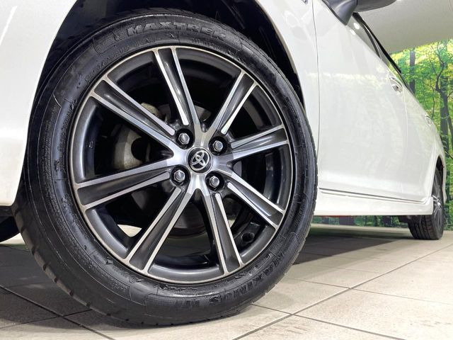 �y����16�C���`�A���~�z�C�[���z�O�ςɃ}�b�`���������A���~�z�C�[���𑕒����Ă���܂��B�e��ЊO�A���~�z�C�[����A�X�^�b�h���X�^�C�����戵�����Ă���܂��B���񂲑��k����������