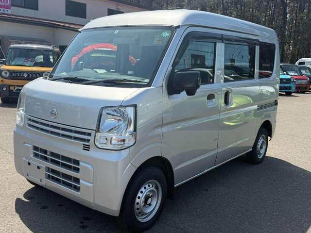 NV100クリッパーDX ハイルーフ 4WD