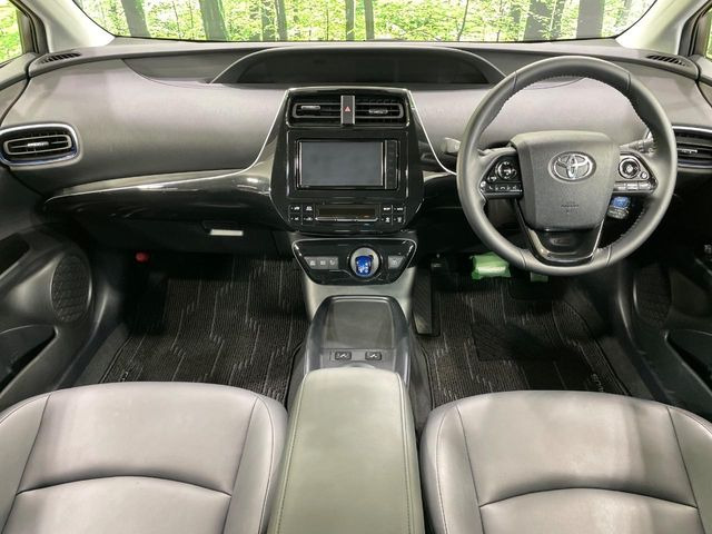 プリウス1.8 S ツーリングセレクション