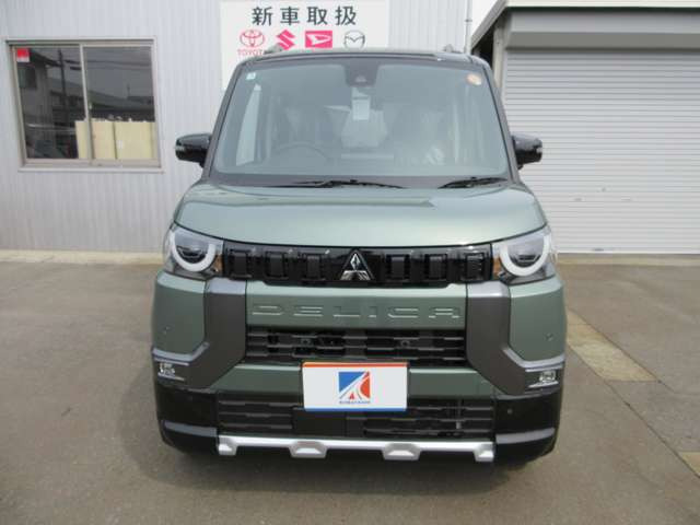 デリカミニT プレミアム 4WD