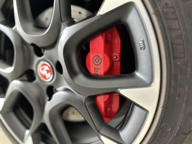 �܂��͂��C�y�ɂ��₢���킹���������B�X�ܔԍ�:092-410-1887