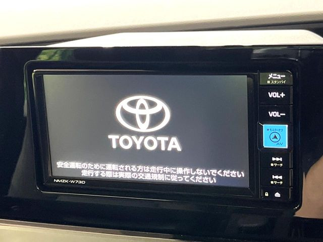 プリウス1.8 X