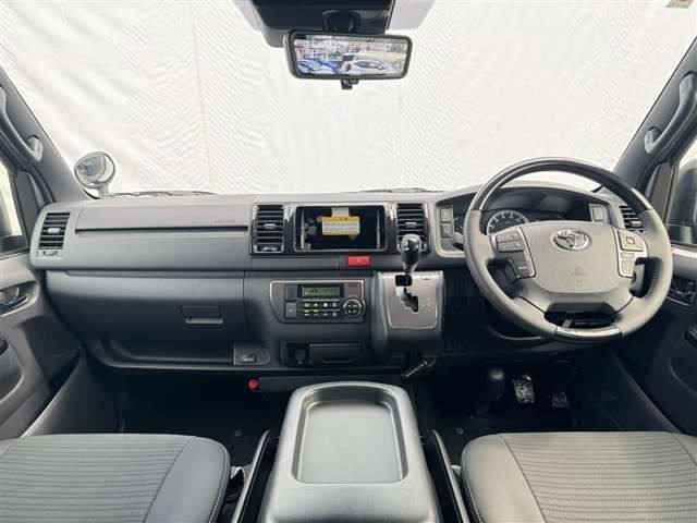 ハイエースバン2.8 スーパーGL ダークプライム S ロング ディーゼル 4WD