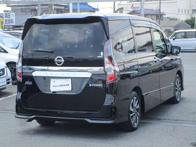 セレナ1.2 e-POWER ハイウェイスターV