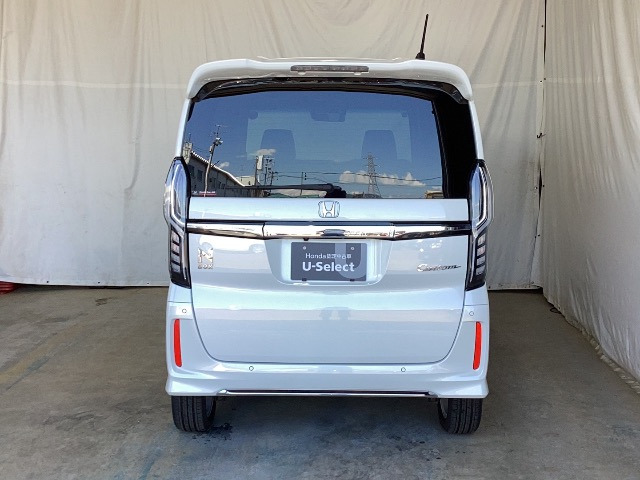 N-BOXカスタムL ターボ 4WD