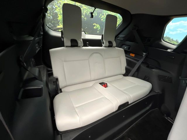 3��ڃV�[�g�͂�������ԗǍD����l�ł��������ƍ����Ē����܂��̂ŁA��l���ł̂��o���������N���N�ł��􂲉Ƒ��ŁA�C�̒m�ꂽ���ԂŁA�h���C�u�ɍs���̂��y���݂ł��ˁ�