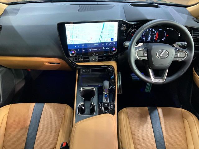 NX350 Fスポーツ 4WD