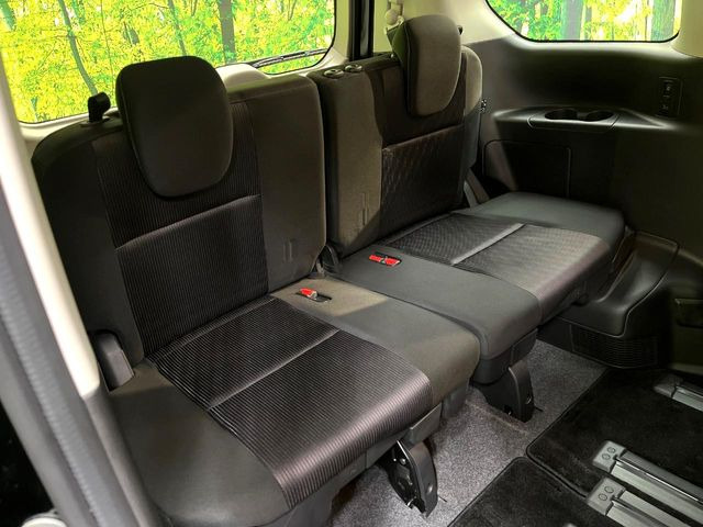 3��ڃV�[�g�͂�������ԗǍD����l�ł��������ƍ����Ē����܂��̂ŁA��l���ł̂��o���������N���N�ł��􂲉Ƒ��ŁA�C�̒m�ꂽ���ԂŁA�h���C�u�ɍs���̂��y���݂ł��ˁ�