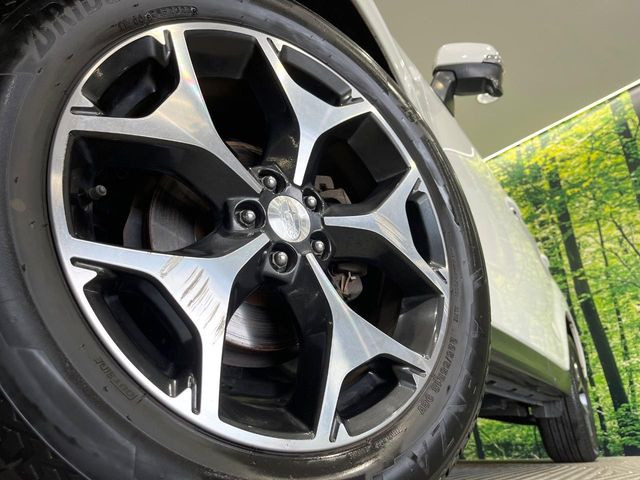 �y�O���[�h��p����18�C���`�A���~�z�C�[���z�f�U�C�����̍��������A���~�z�C�[���𑕒����Ă���܂��B�e��ЊO�A���~�z�C�[����A�X�^�b�h���X�^�C�����戵�����Ă���܂��B���񂲑��k����������