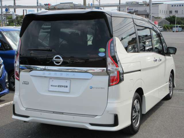 セレナ1.2 e-POWER ハイウェイスターV