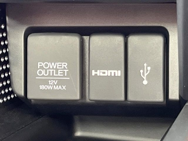�yHDMI/USB���͒[�q�z
