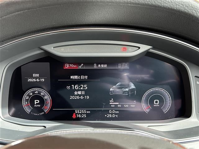 A6アバント55 TFSI クワトロ デビューパッケージ 4WD
