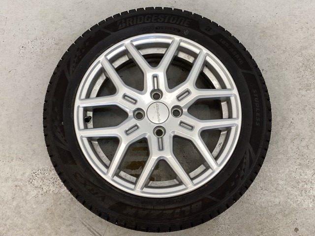 フィット1.5 e:HEV ホーム ブラックスタイル 4WD