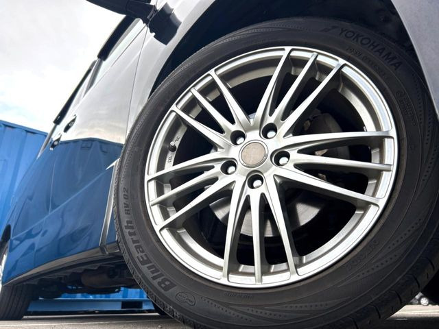 �y18�C���`�A���~�z�C�[���z�O�ςɃ}�b�`�����A���~�z�C�[���𑕒����Ă���܂��B�e��A���~�z�C�[����A�X�^�b�h���X�^�C�����戵�����Ă���܂��B���񂲑��k����������