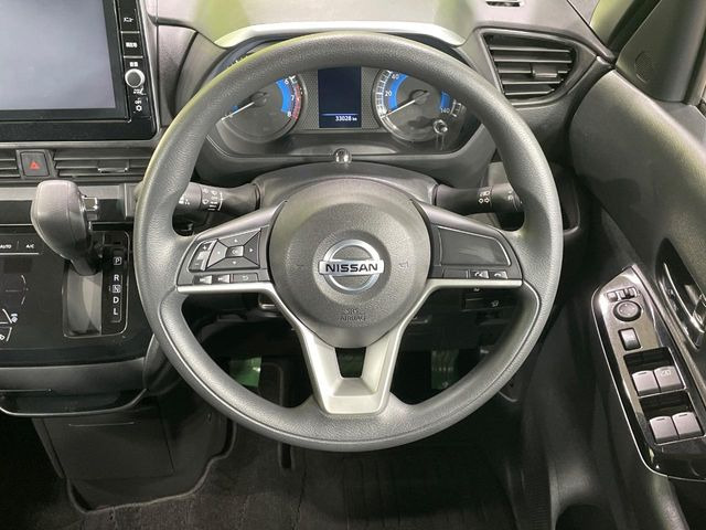 �y�X�e�A�����O�X�C�b�`�z�^�]���A�O������ڐ������炷���ƂȂ��A�I�[�f�B�I���̑��삪�\�ȕ֗��@�\!���S&���K�ȃh���C�u�����o���Ă���܂���