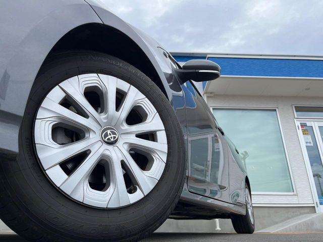 �y����15�C���`�A���~�z�C�[���z�O�ςɃ}�b�`���������A���~�z�C�[���𑕒����Ă���܂��B�e��ЊO�A���~�z�C�[����A�X�^�b�h���X�^�C�����戵�����Ă���܂��B���񂲑��k����������