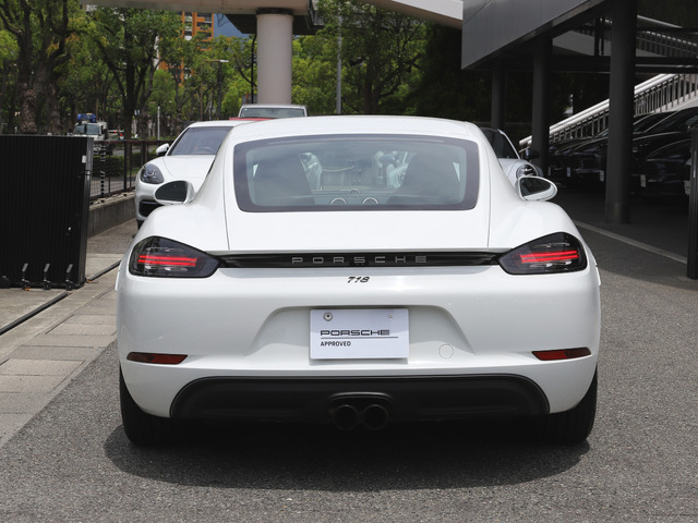 718ケイマン